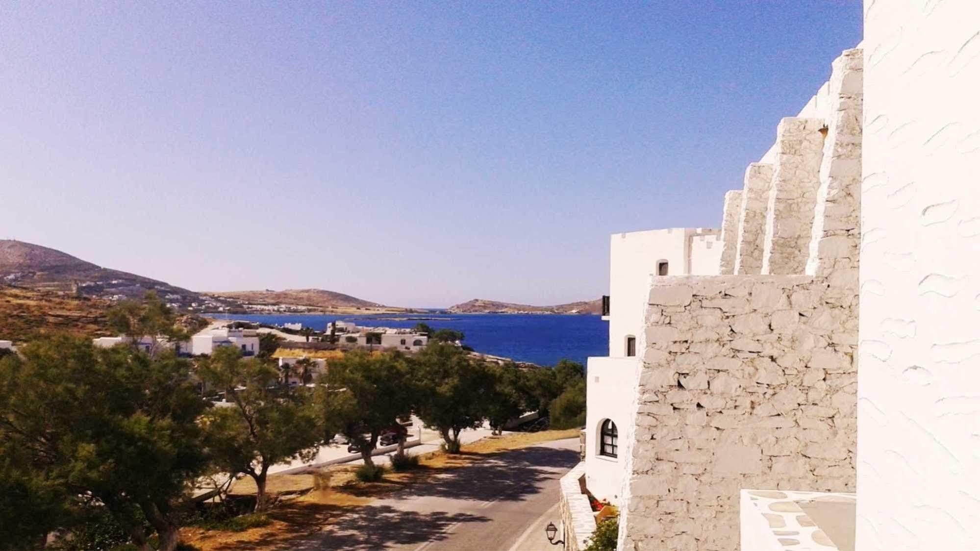 Antirides Hotel Naousa Exterior foto